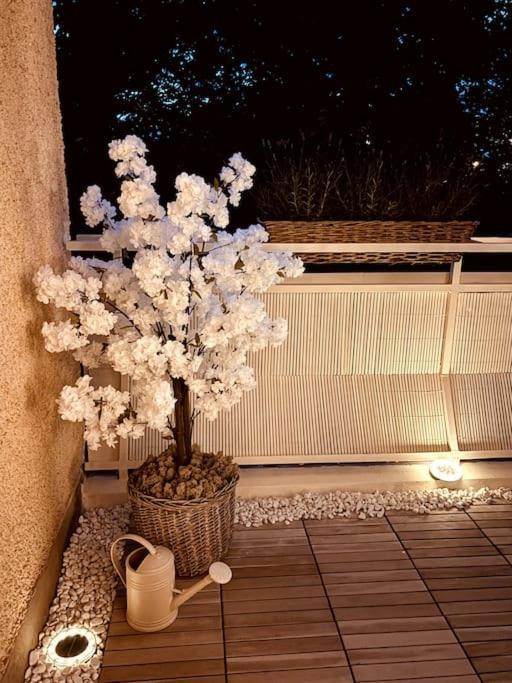 Stylish Studio Apartment With Beautiful Balcony Ingolstadt Exterior foto